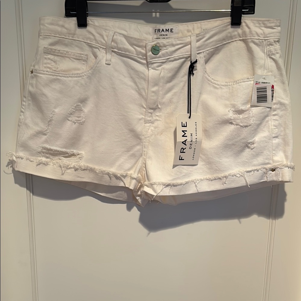 NWT Frame 100% cotton Le Grand Garçon Short in white